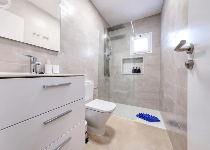 Essence Del Carmen - By Lanzarote *