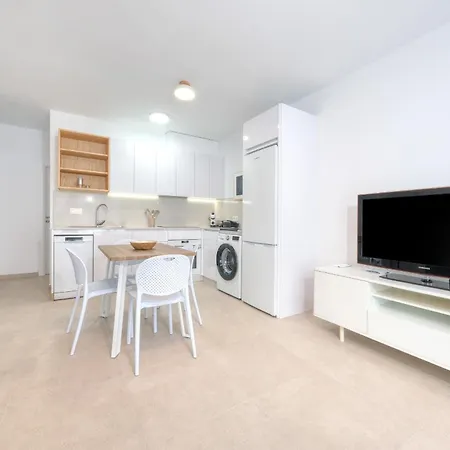 Essence Del Carmen - By Lanzarote *